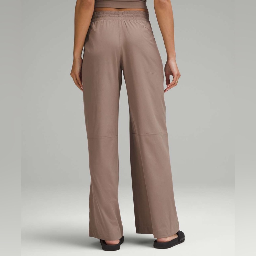 NWT Lululemon Swift Wide Leg Pants - Picture 3 of 4